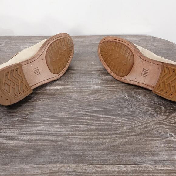 Frye Loafer Shoes Mens Size 9 Beige Suede Slip On Casual Leather Lined Sample
